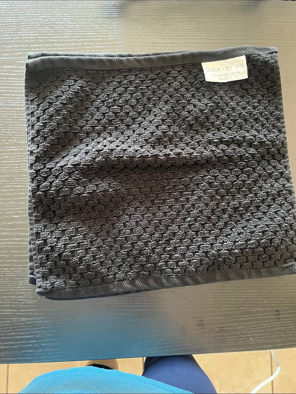 (NWT) Black Waffle-Hand Towel - 100% Cotton Set of 3